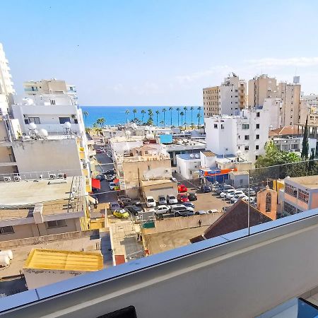 Sunny Daze Seaview Apartment Larnaca Extérieur photo